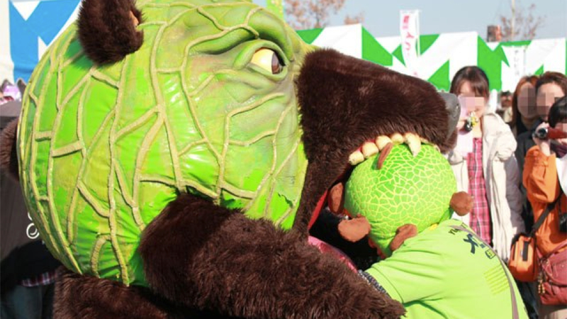 Illustration for article titled I Had No Idea Japanese Melons Could Be So Damn Terrifying